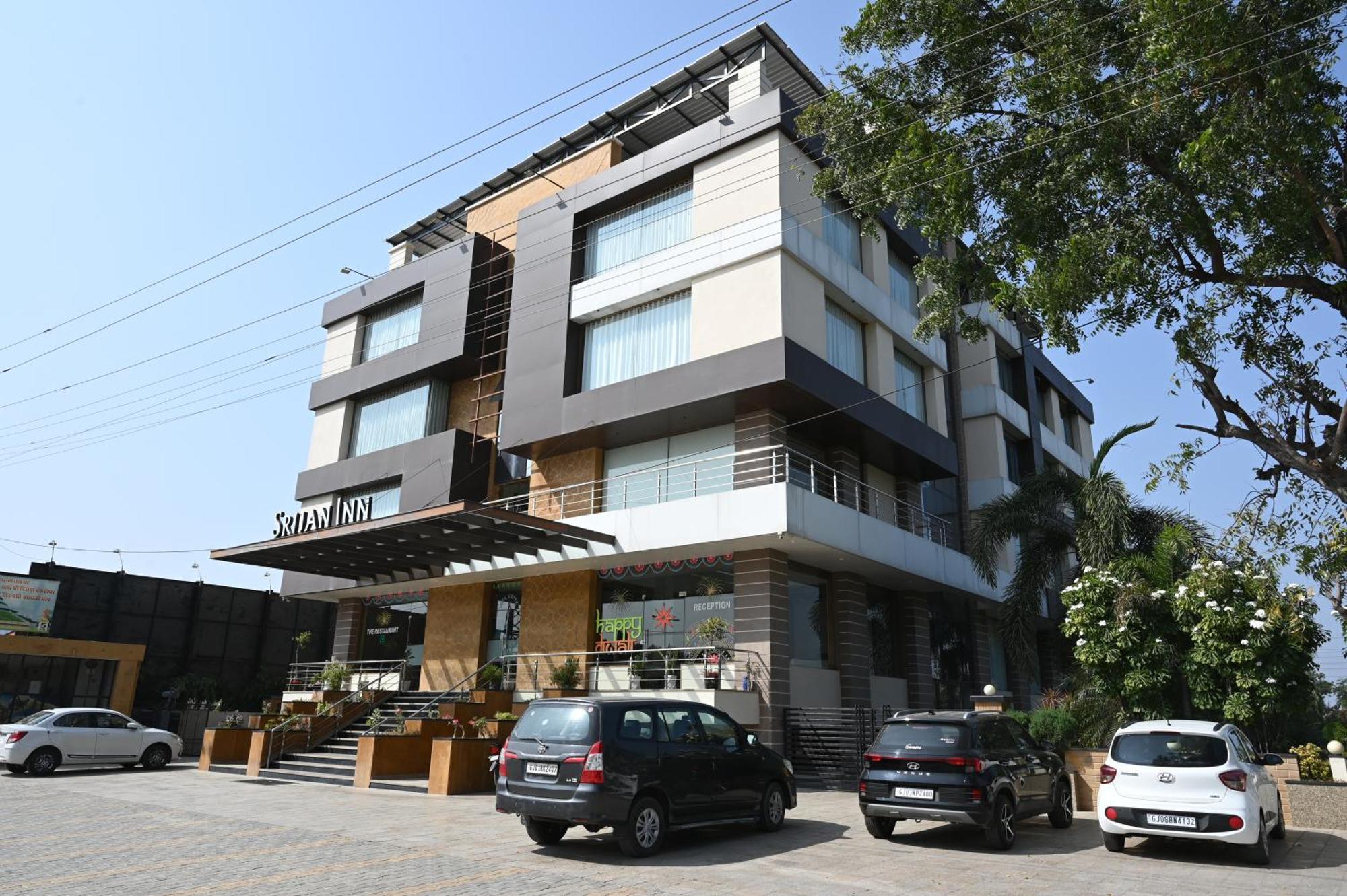 Srijan Inn Abu Road Ngoại thất bức ảnh